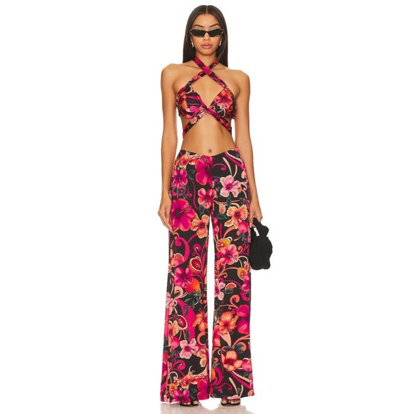 CIN CIN Hurricane Wrap Top in Hibiscus Pink Floral - Picture 4 of 4